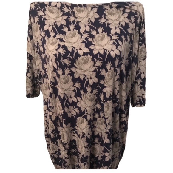 LuLaRoe Tops - Lularoe Gray/Purple 3/4 Sleeve Floral Tunic